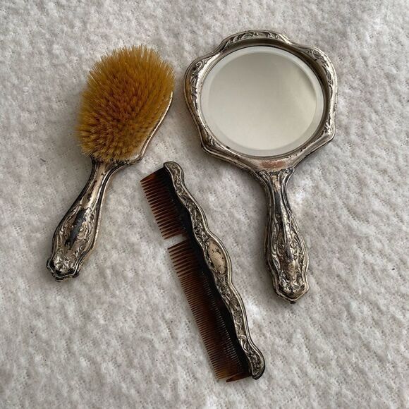 Vintage Antique Vanity Mirror Brush and Comb Set in Art Deco Silver Design - Picture 1 of 9